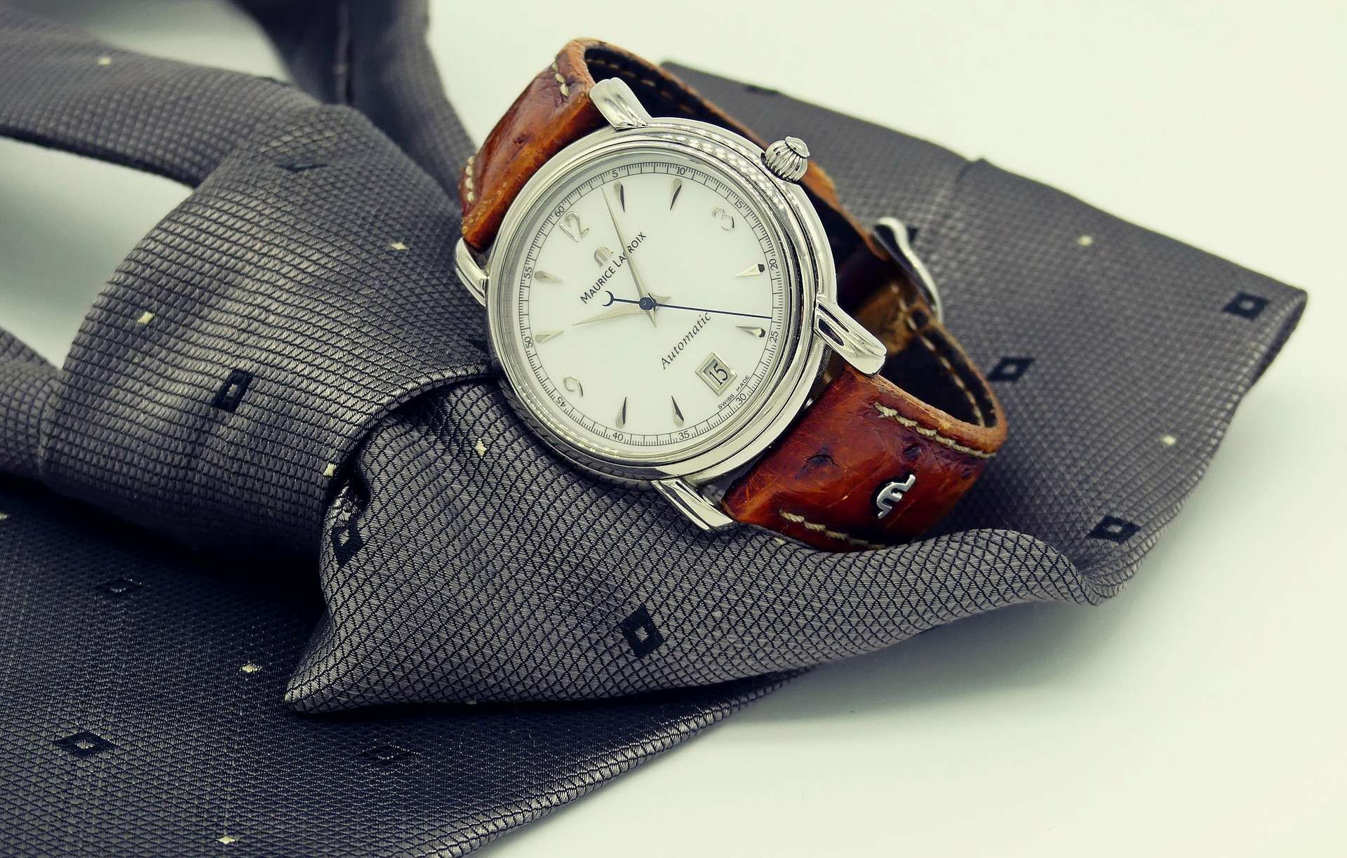 celebrity watches