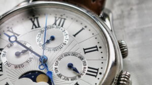 Signs Your Watch is Magnetised_Martins of Glasgow