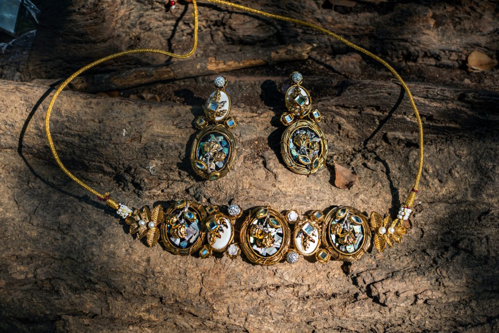 heirloom necklace and earrings set