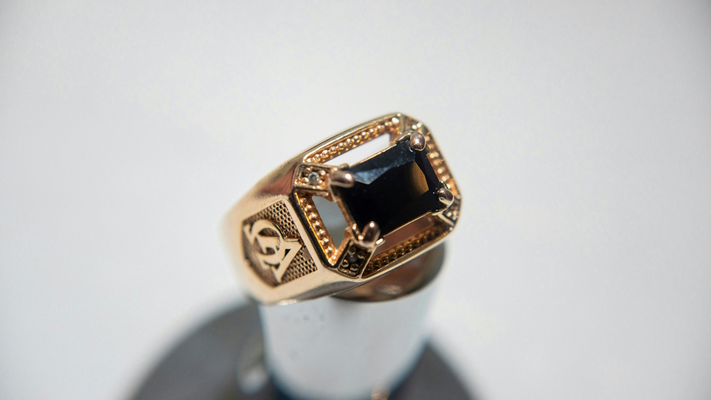 signet ring
